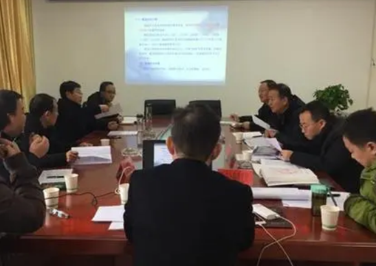 个人档案在自己手里怎么办？