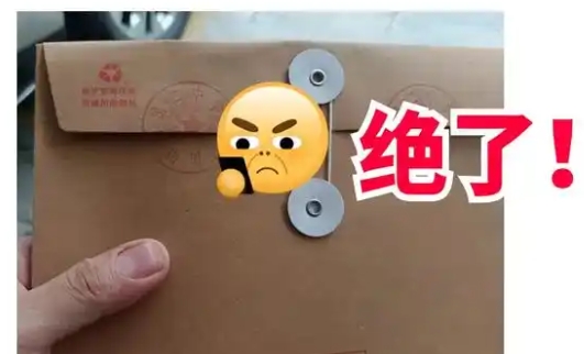 毕业生毕业以后个人档案放哪去，毕业生个人档案在自己手里怎么办